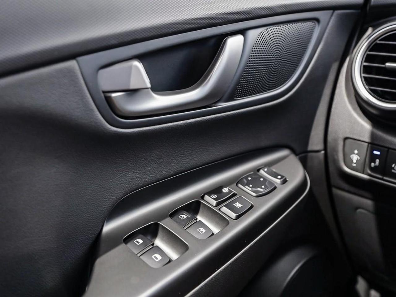 2021 Hyundai KONA 1.6T Ultimate 4dr All-Wheel Drive Photo