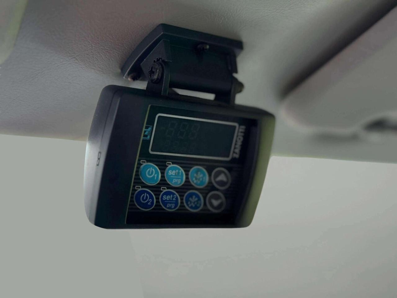 2019 Ford E-450 DRW 176 WB - REEFER/REFRIGERATED Photo