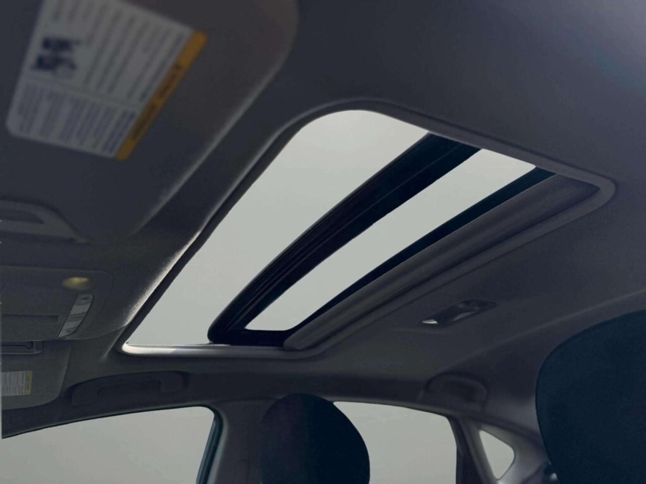 2013 Nissan Sentra SV 4dr Sedan CVT Photo