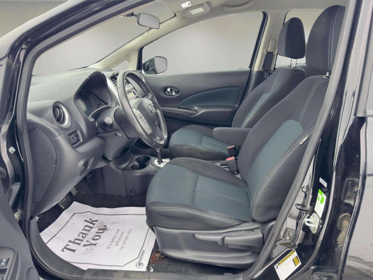 2016 Nissan Versa Note SL 5dr Hatchback Photo