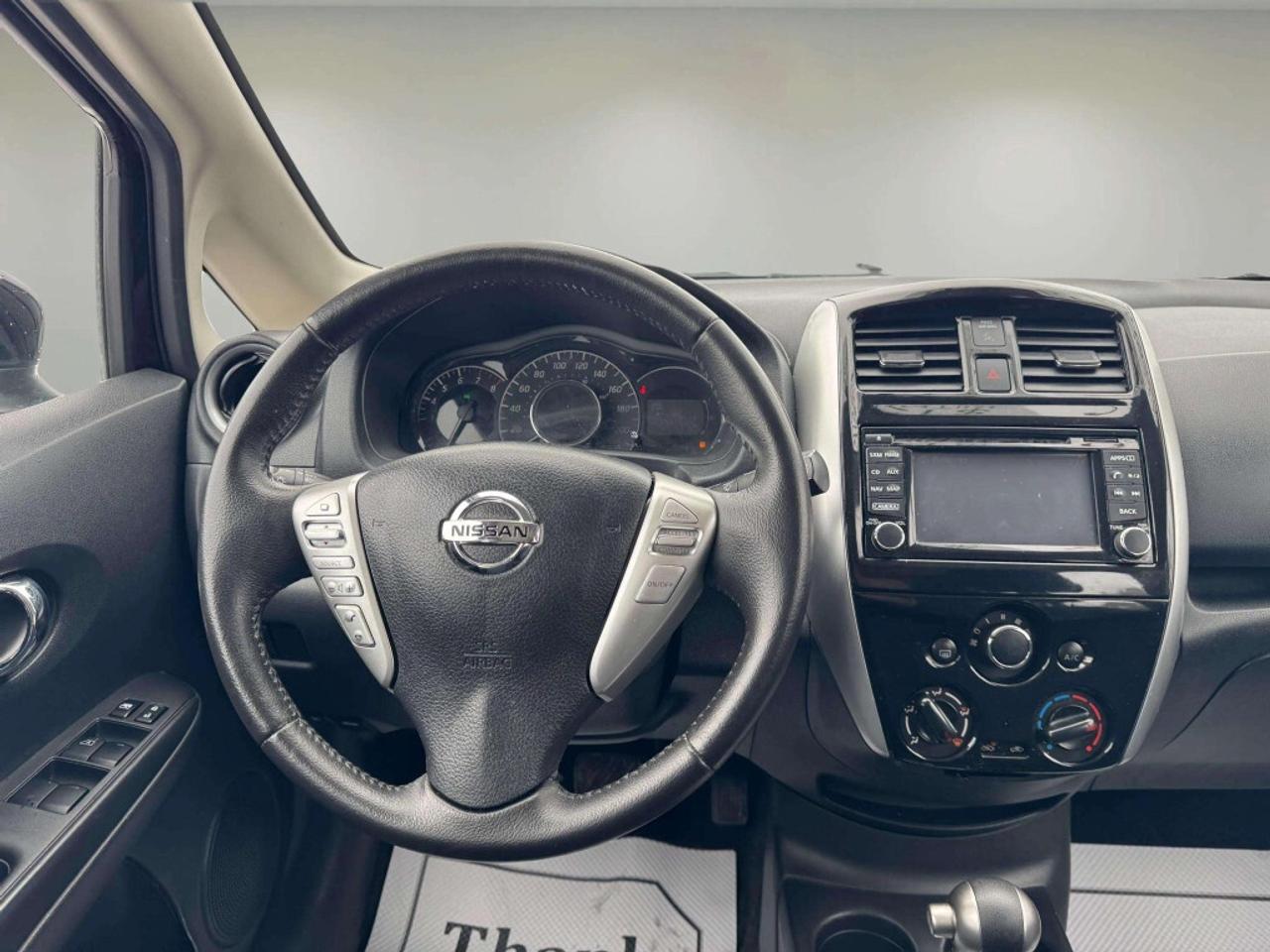 2016 Nissan Versa Note SL 5dr Hatchback Photo