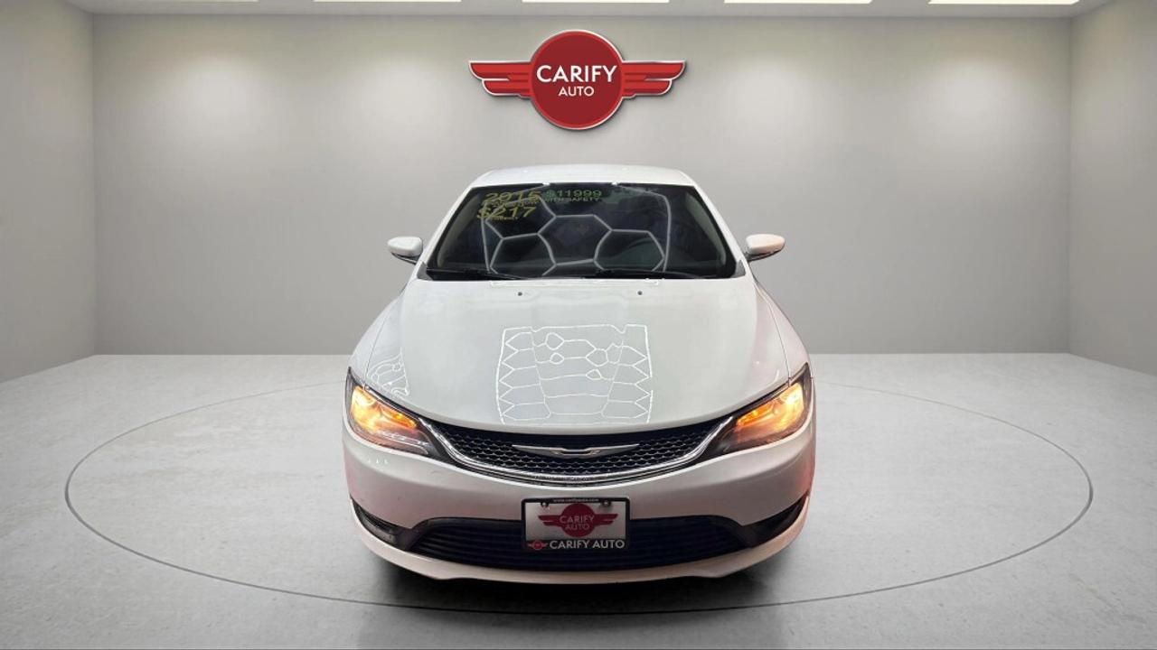 2015 Chrysler 200 LX 4dr  Automatic Photo