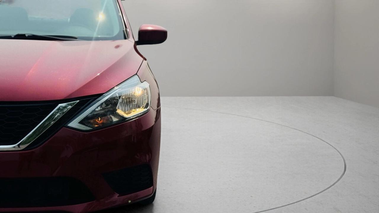 2019 Nissan Sentra SV Photo