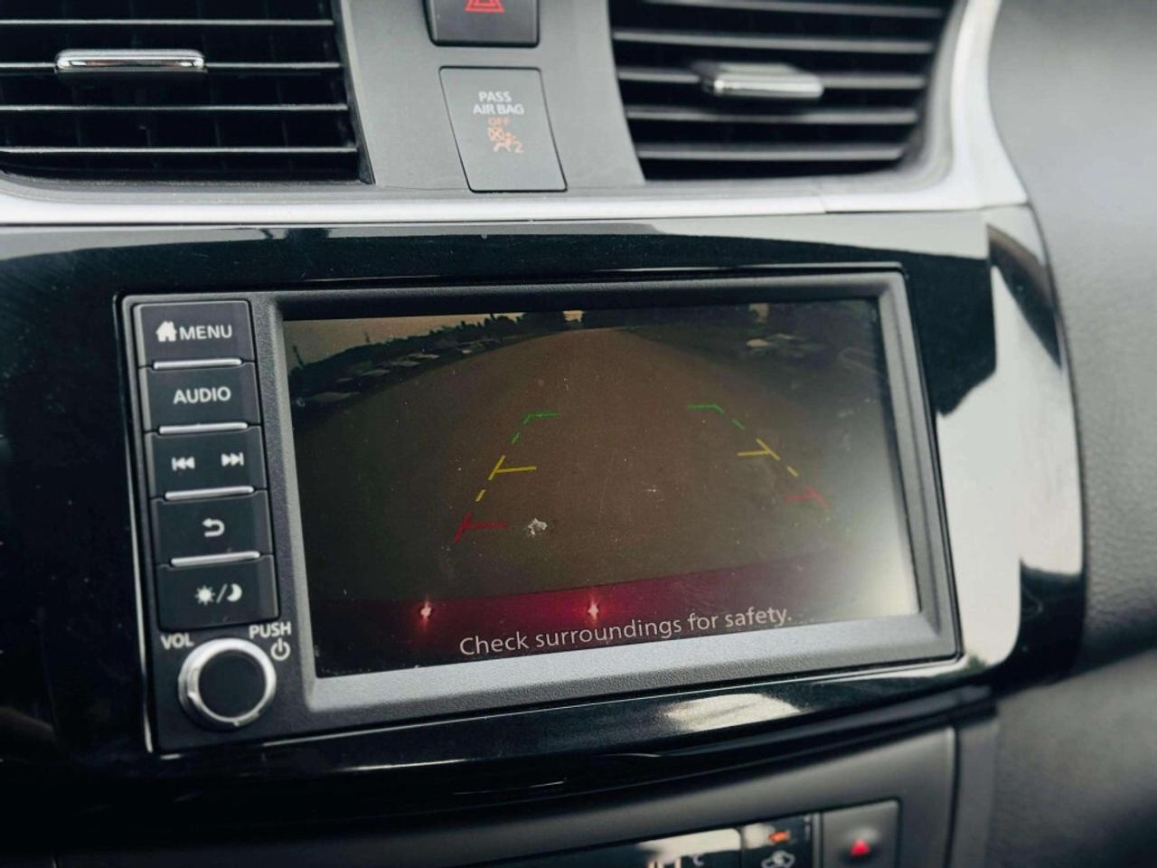 2019 Nissan Sentra SV Photo