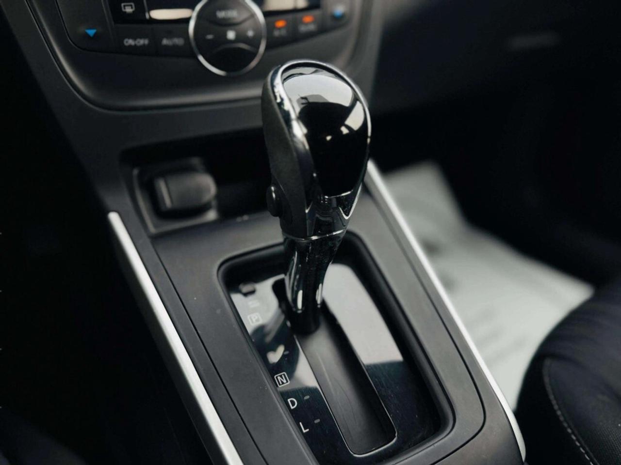 2019 Nissan Sentra SV Photo