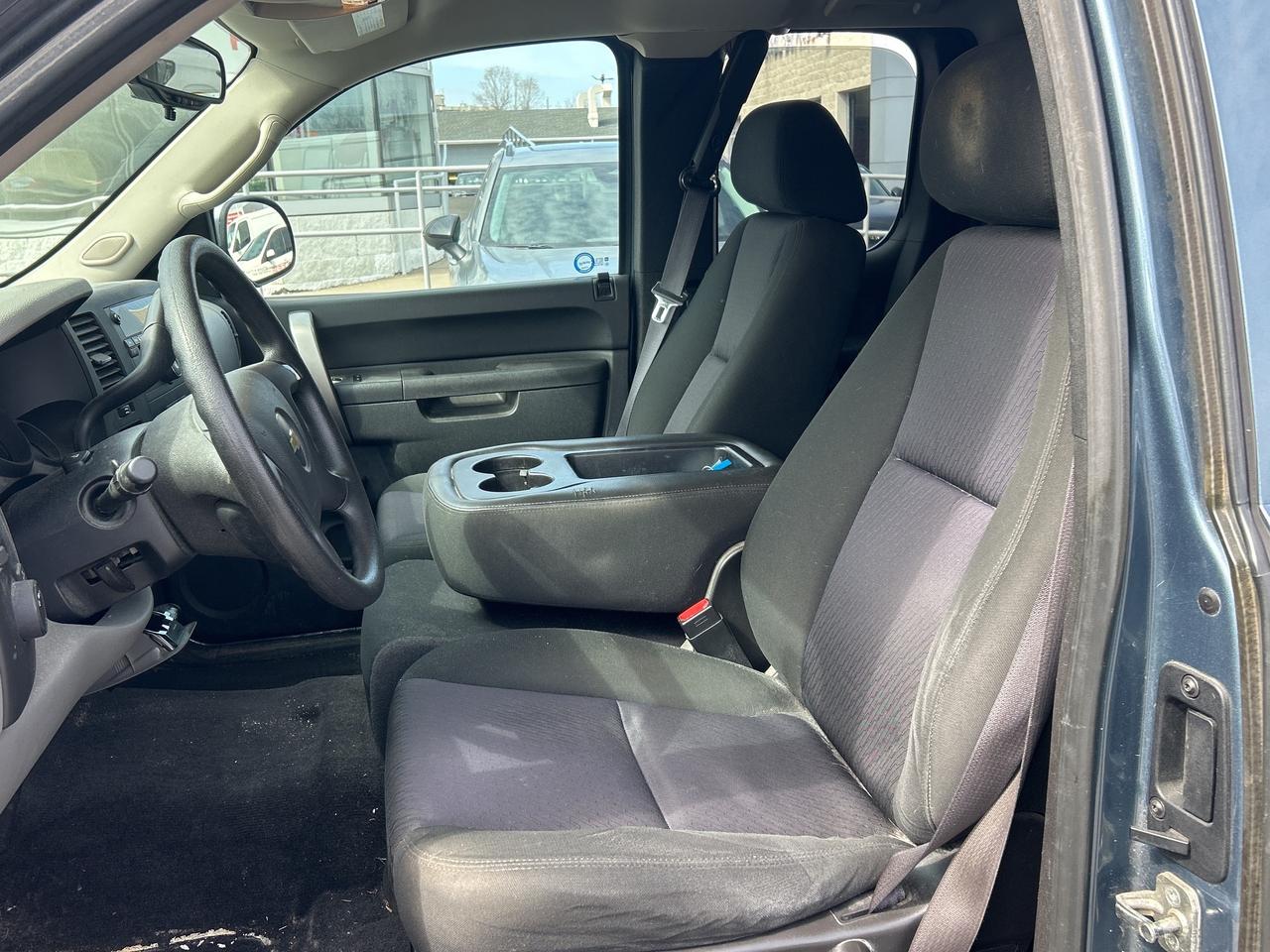 2011 Chevrolet Silverado 1500 2WD Ext Cab 143.5  LS Cheyenne Edition Photo