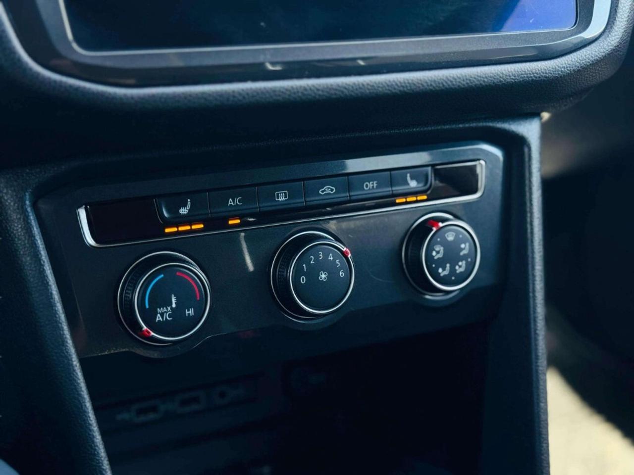 2018 Volkswagen Tiguan Trendline 4Motion Photo