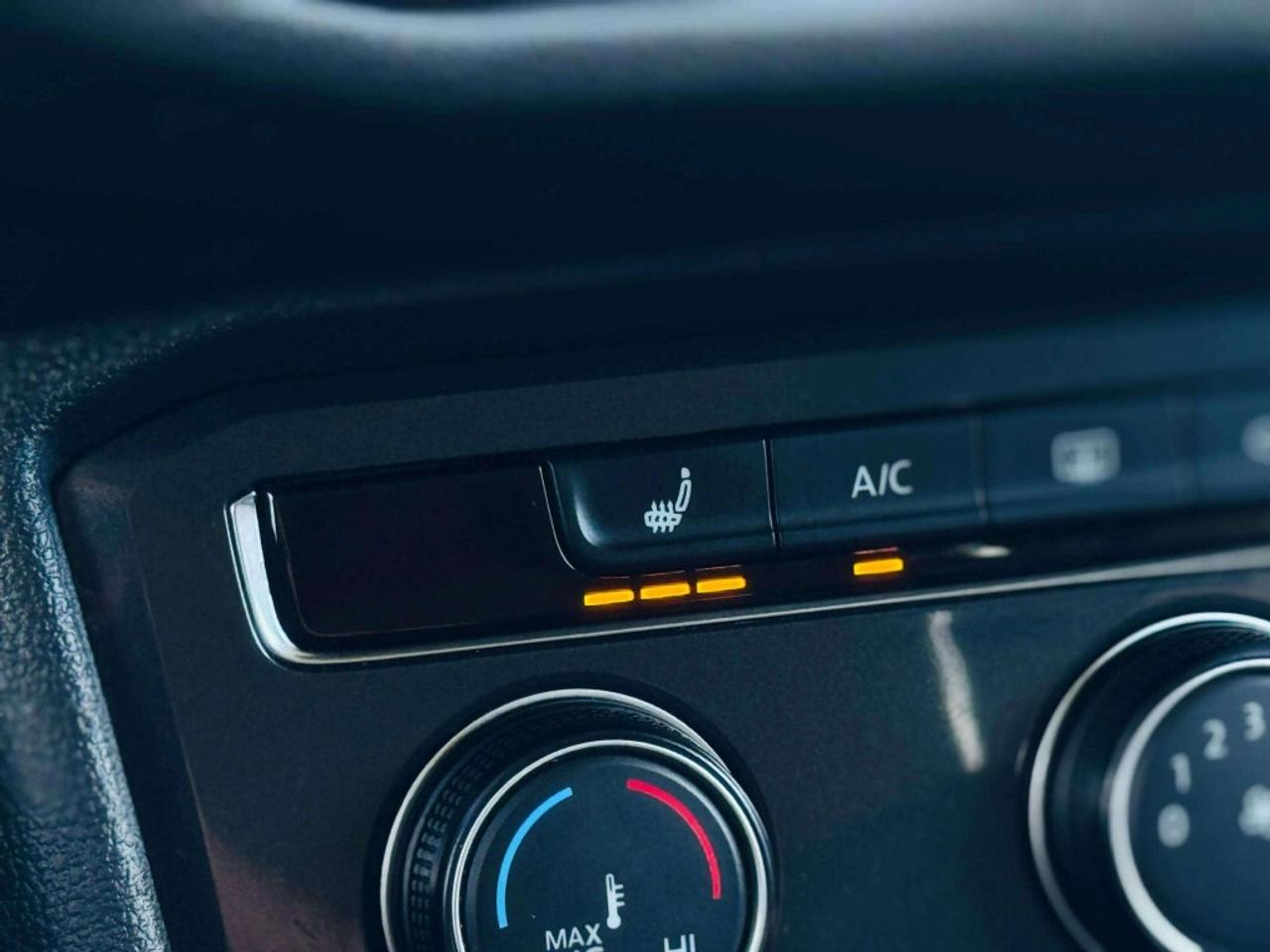 2018 Volkswagen Tiguan Trendline 4Motion Photo