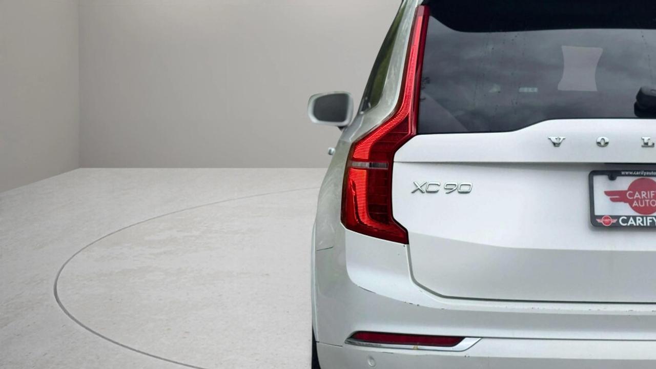 2016 Volvo XC90 T6 Inscription Photo