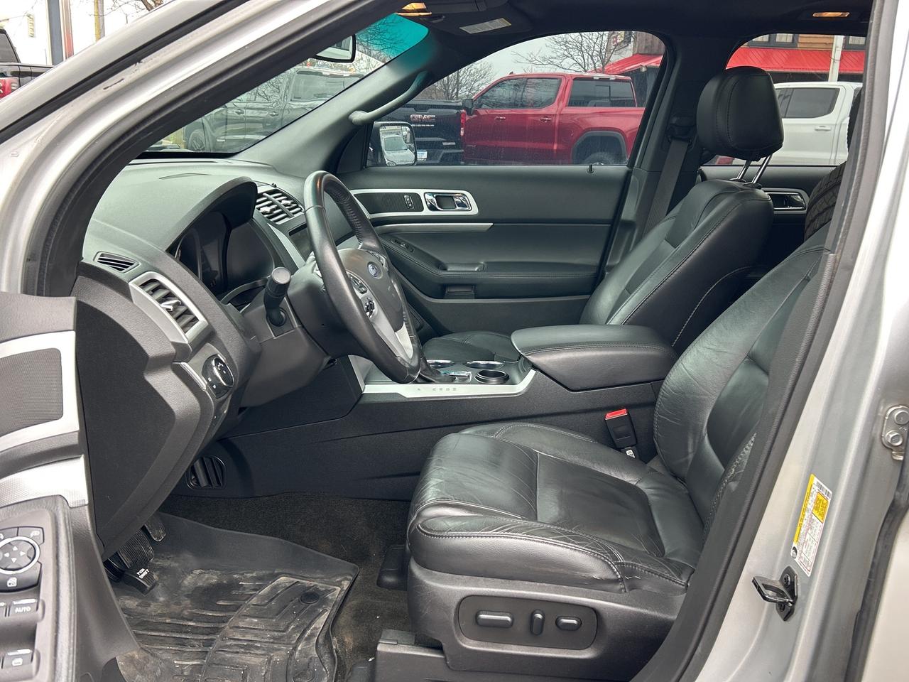 2014 Ford Explorer *REMOTE START*, *WINTER TIRES*, *LEATHER*, *PANORA Photo