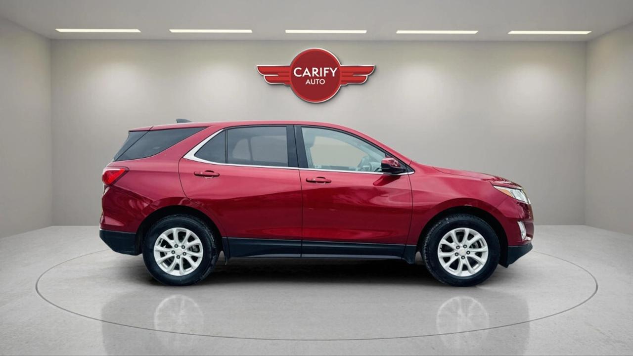 2018 Chevrolet Equinox AWD LT Photo4