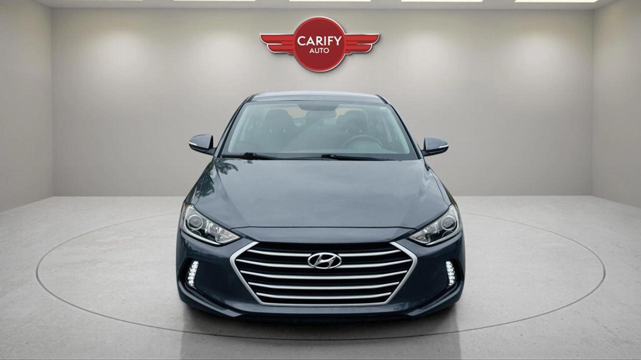 2017 Hyundai Elantra Sedan Automatic GL- ONLY 28K KILOMETRES! Photo