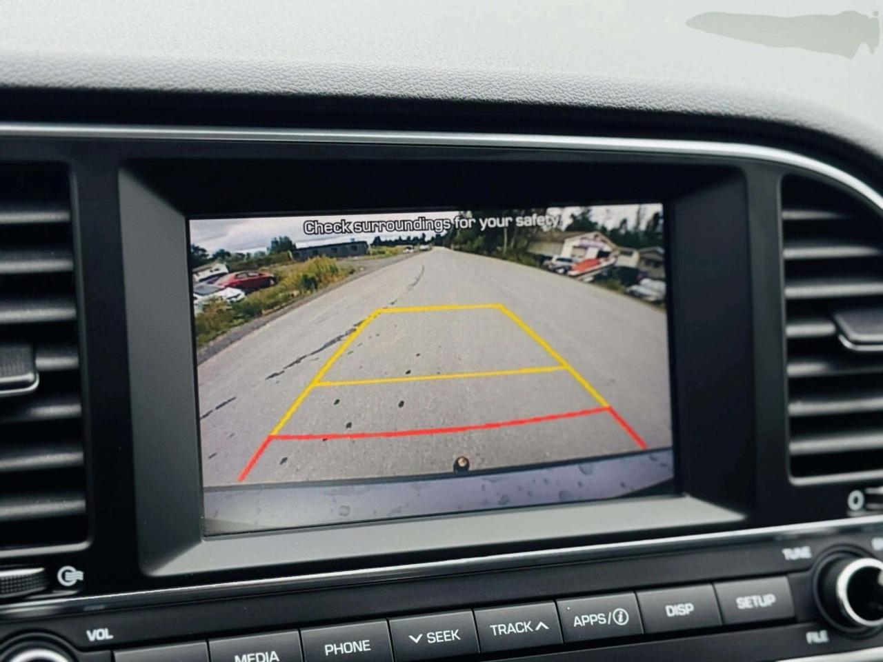 2017 Hyundai Elantra Sedan Automatic GL- ONLY 28K KILOMETRES! Photo