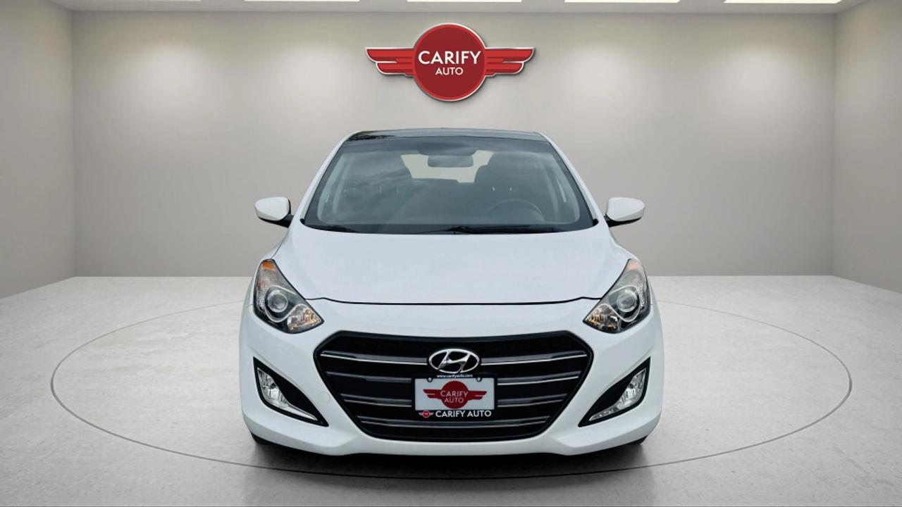 2017 Hyundai Elantra GT Automatic SE Photo