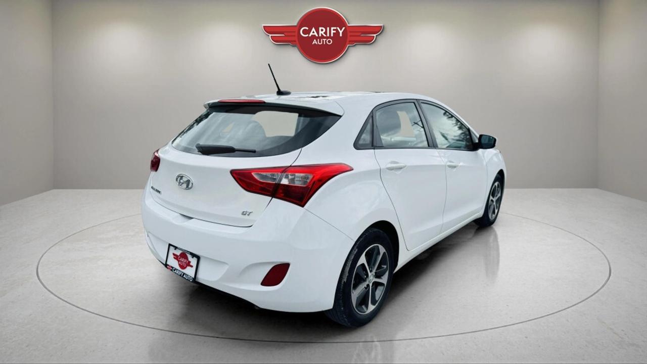 2017 Hyundai Elantra GT Automatic SE Photo