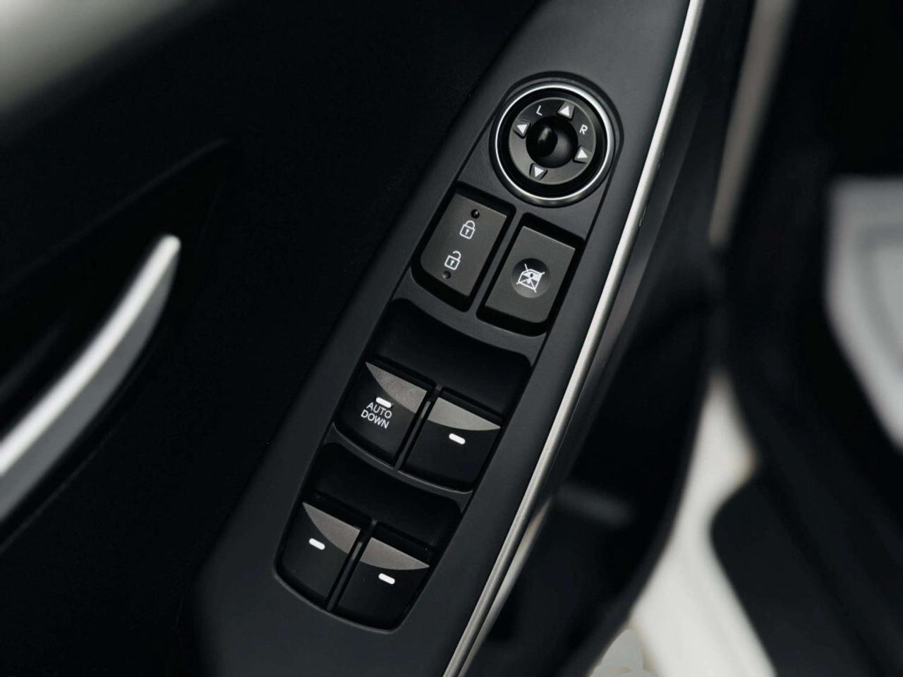 2017 Hyundai Elantra GT Automatic SE Photo