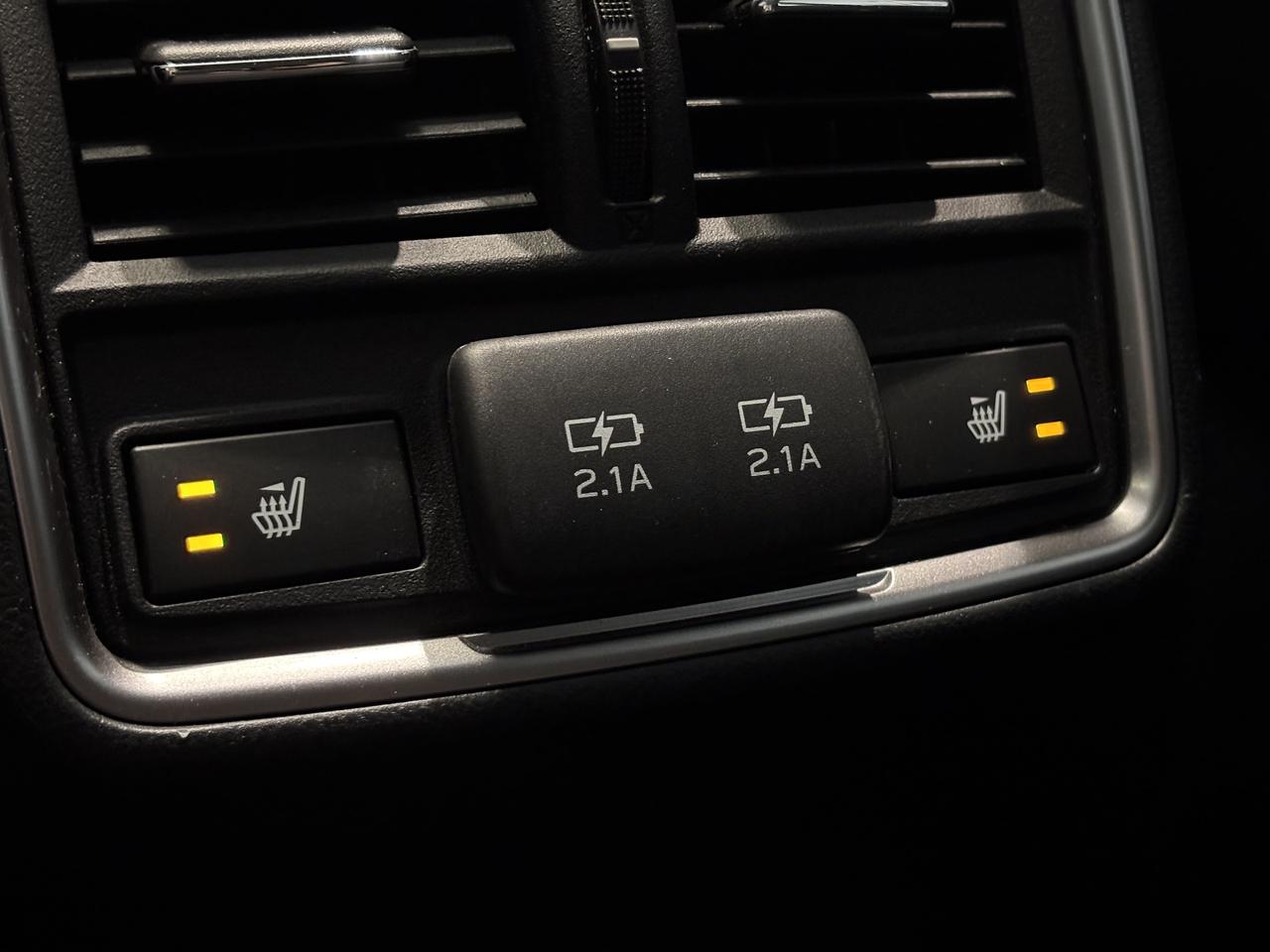 2022 Subaru Forester LIMITED   1 OWNER CLEAN CARFAX   LOW KM  2SETS RIM Photo