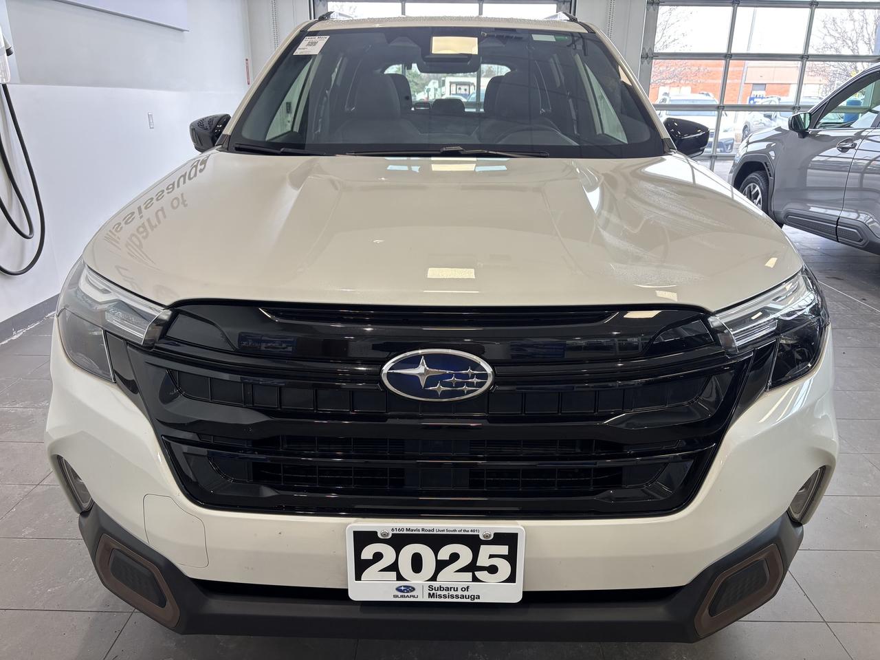 2025 Subaru Forester SPORT   1 OWNER   CLEAN CARFAX   PANO ROOF  CAMERA Photo