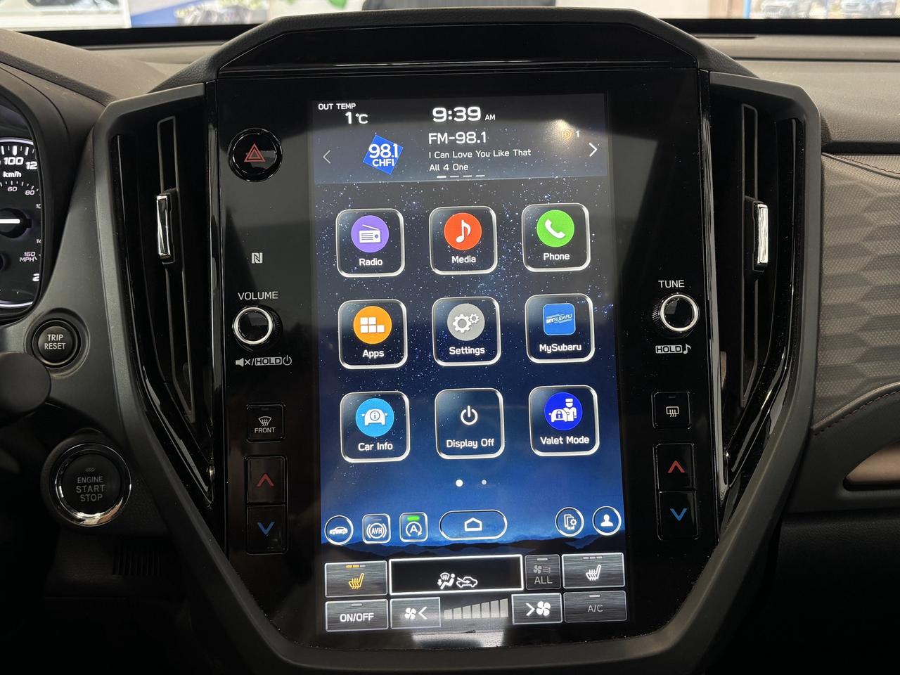 2025 Subaru Forester SPORT   1 OWNER   CLEAN CARFAX   PANO ROOF  CAMERA Photo