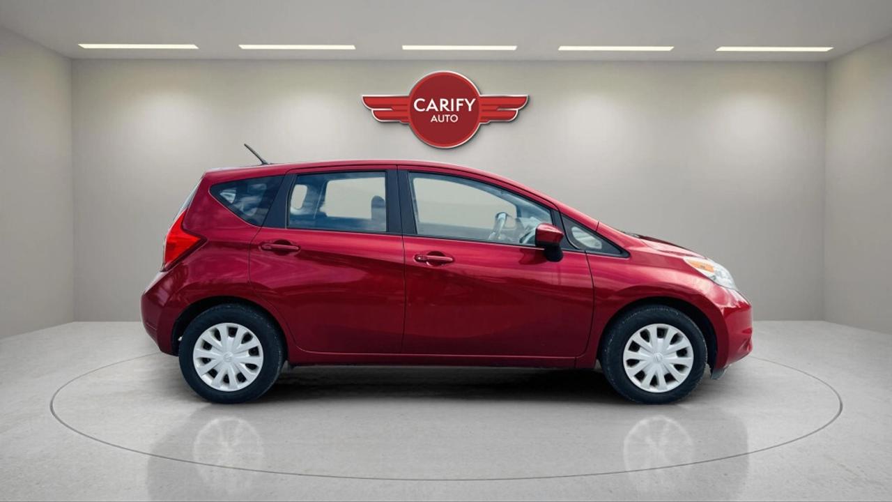 2015 Nissan Versa Note Auto 1.6 S Photo3