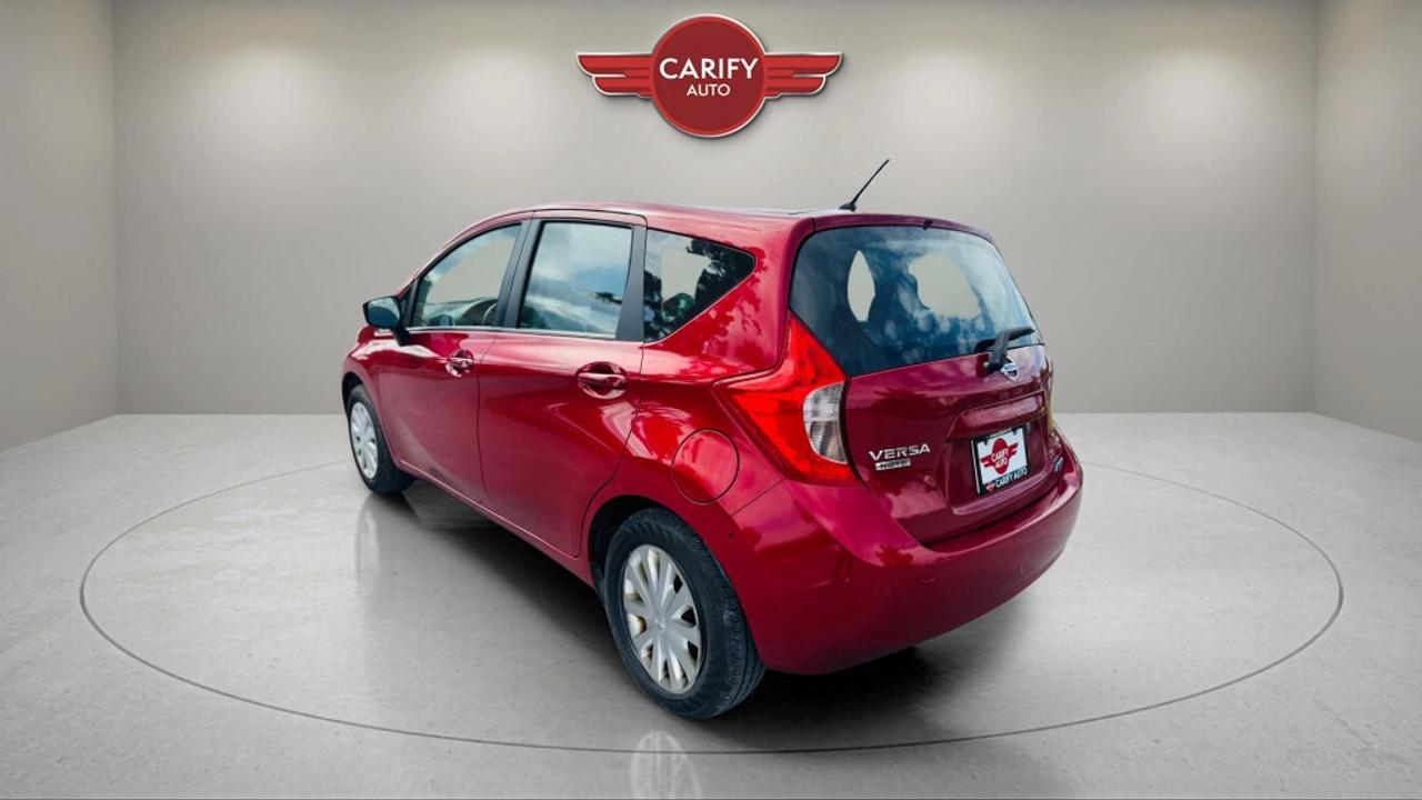 2015 Nissan Versa Note Auto 1.6 S Photo