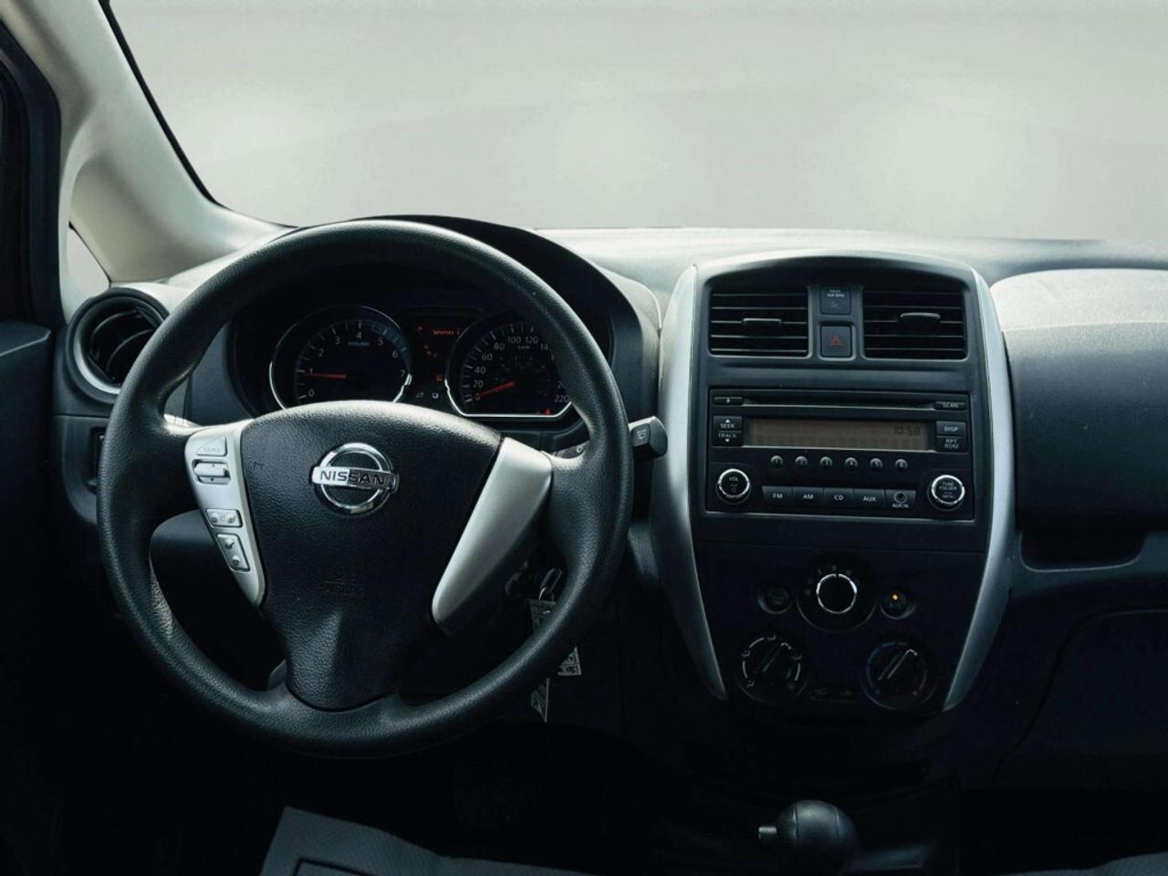2015 Nissan Versa Note Auto 1.6 S Photo