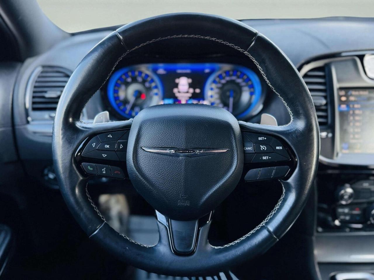 2015 Chrysler 300 S Photo