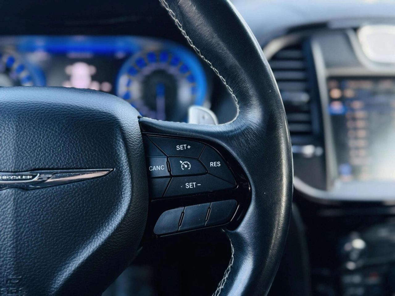 2015 Chrysler 300 S Photo