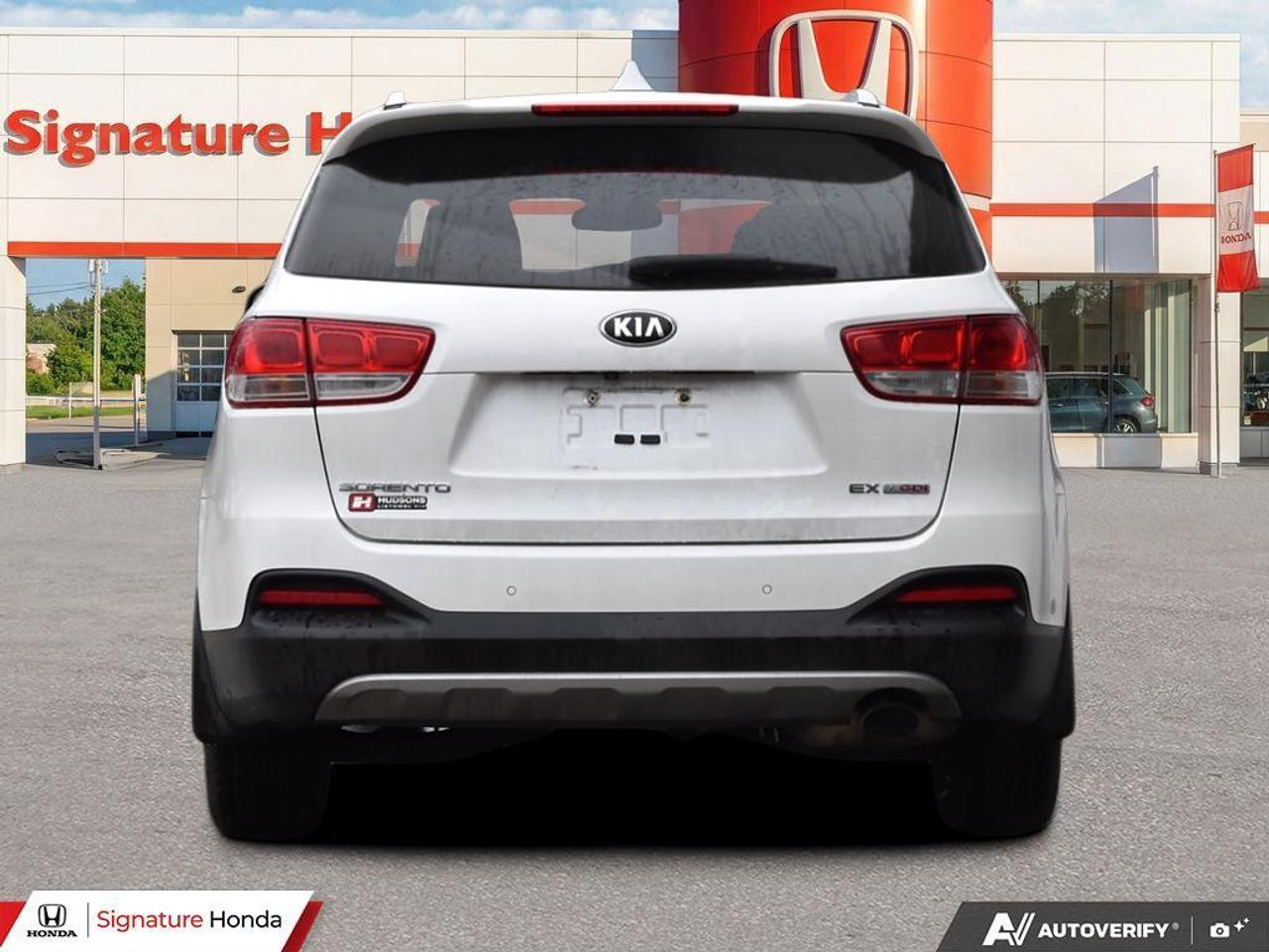 2017 Kia Sorento EX Turbo Photo