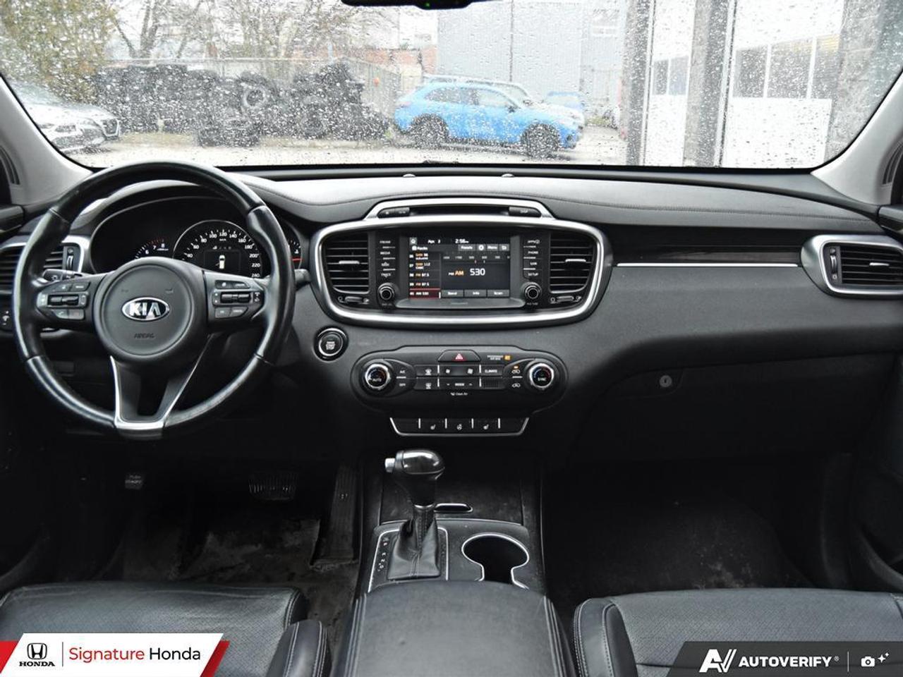 2017 Kia Sorento EX Turbo Photo