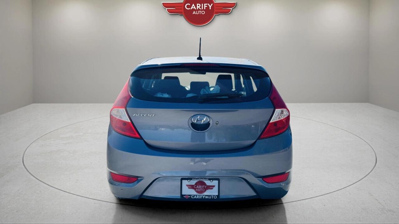 2017 Hyundai Accent Automatic GL Photo