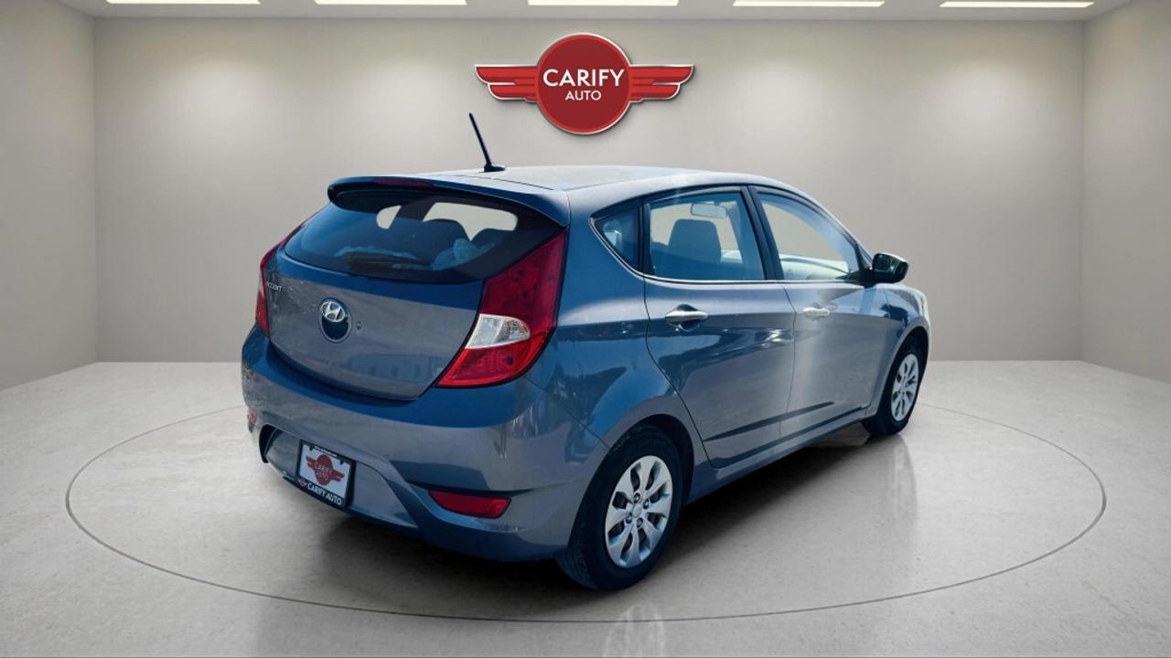 2017 Hyundai Accent Automatic GL Photo