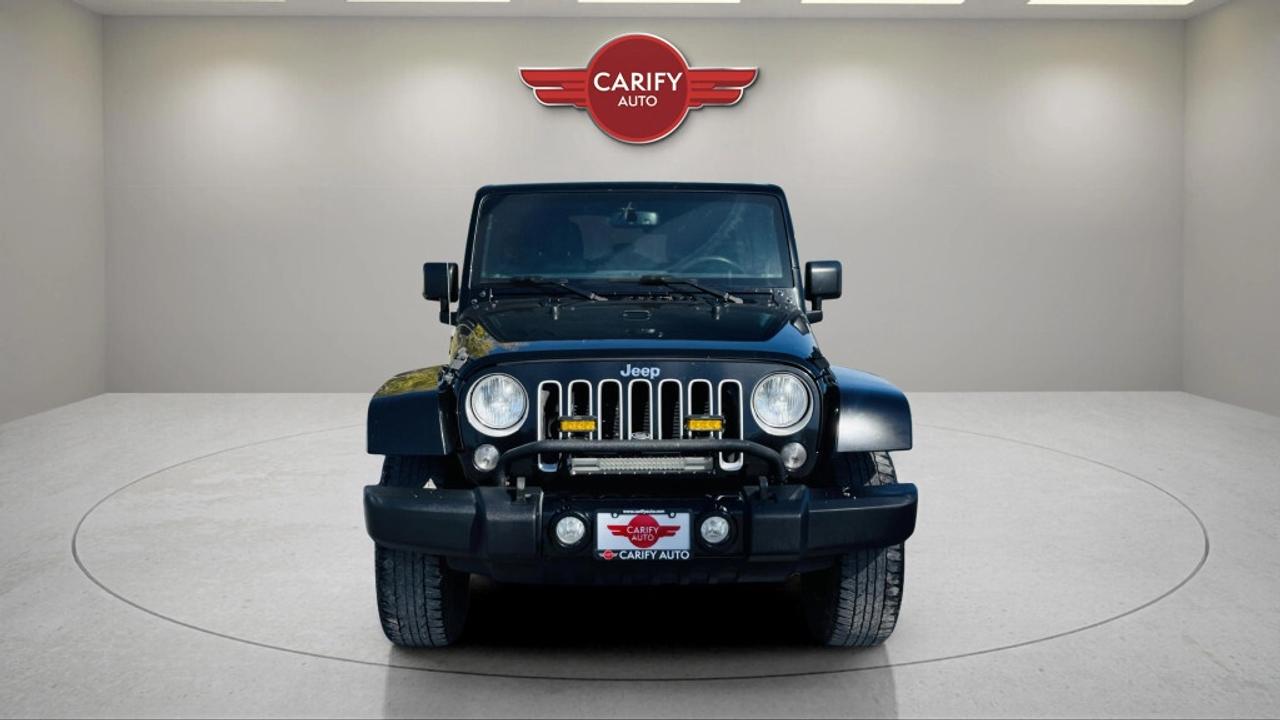 2016 Jeep WRANGLER UNLIMITED Sahara 4dr 4x4 AUTOMATIC Photo