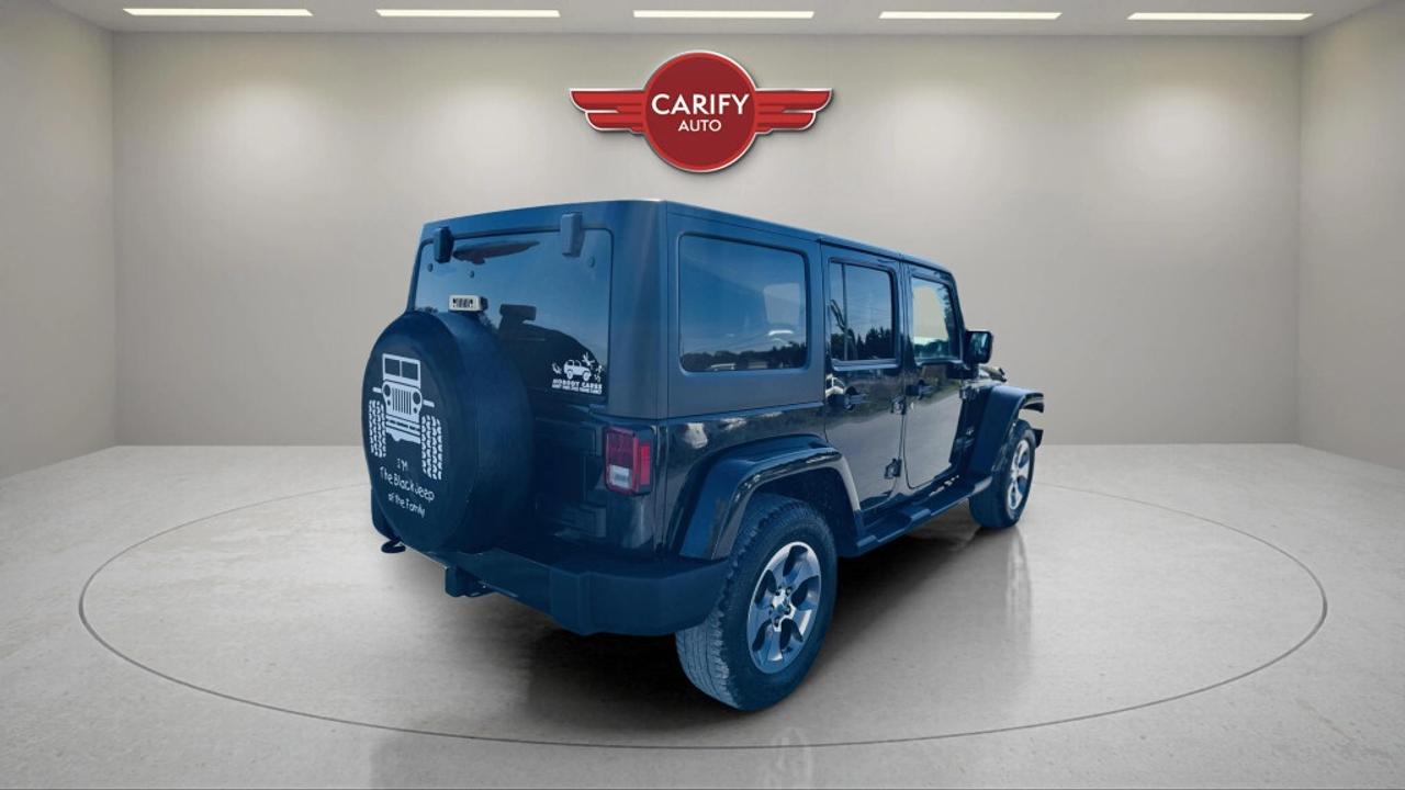 2016 Jeep WRANGLER UNLIMITED Sahara 4dr 4x4 AUTOMATIC Photo
