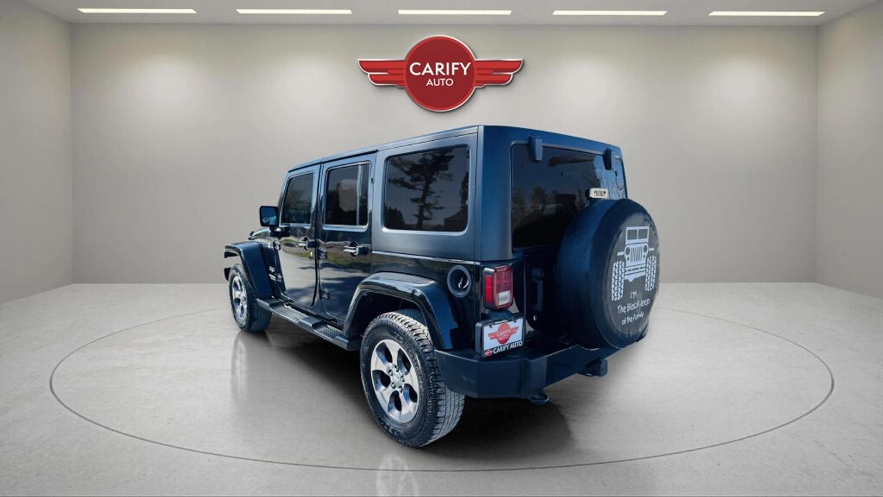 2016 Jeep WRANGLER UNLIMITED Sahara 4dr 4x4 AUTOMATIC Photo
