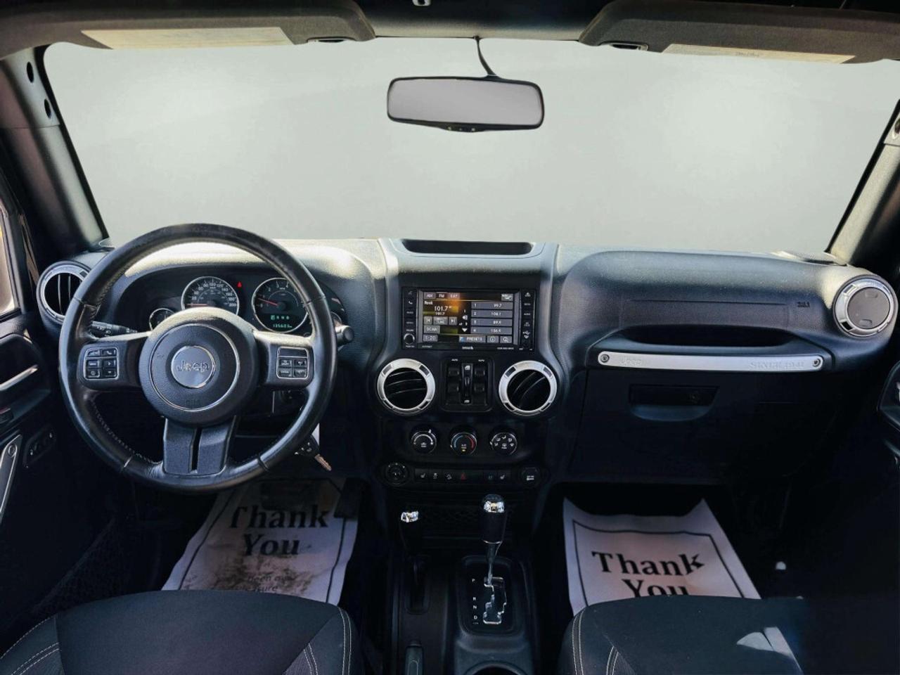 2016 Jeep WRANGLER UNLIMITED Sahara 4dr 4x4 AUTOMATIC Photo