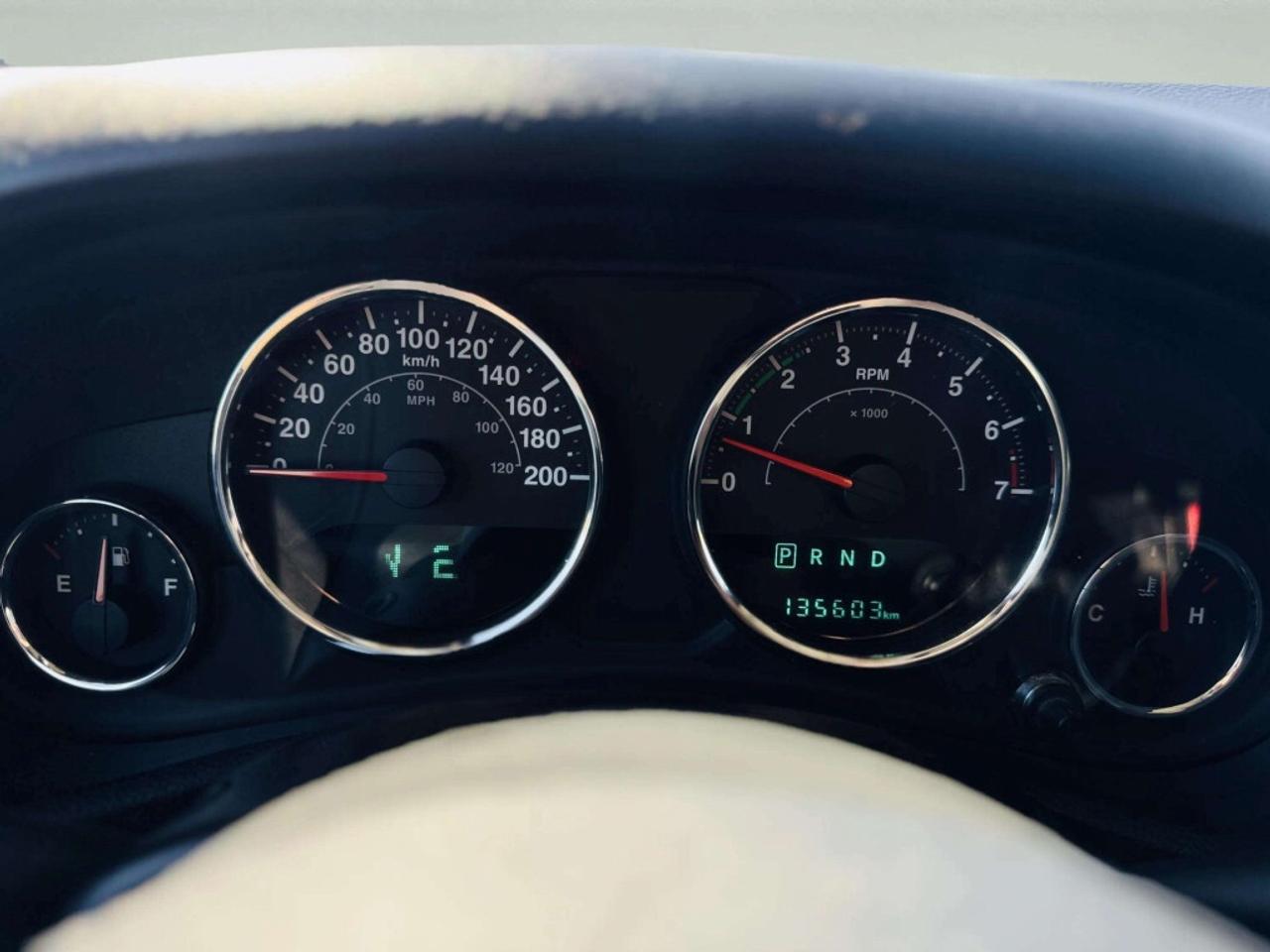 2016 Jeep WRANGLER UNLIMITED Sahara 4dr 4x4 AUTOMATIC Photo