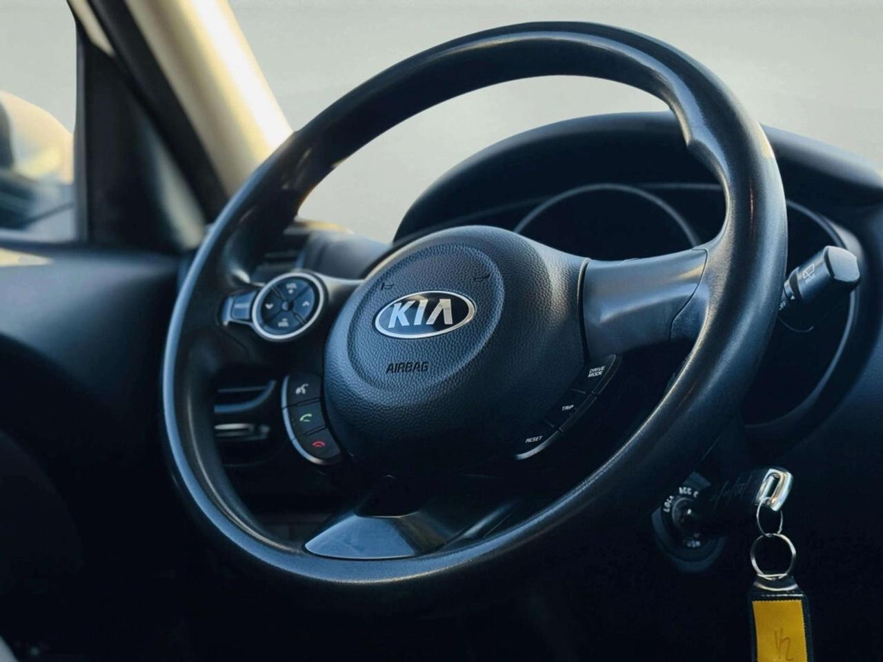 2017 Kia Soul AUTOMATIC LX Photo