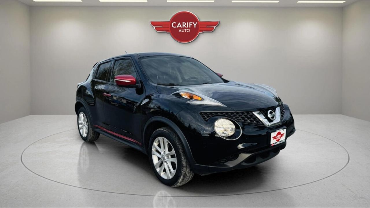 2016 Nissan Juke SV 4dr Front-wheel Drive CVT Photo2