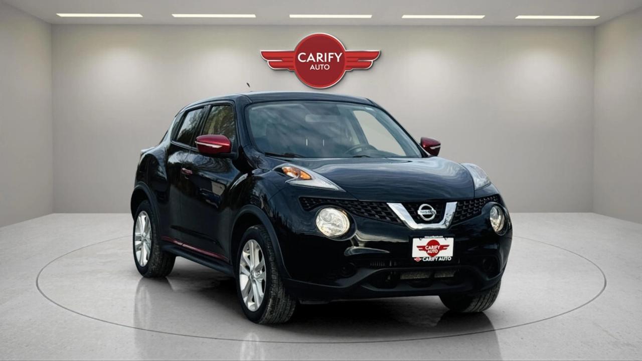 2016 Nissan Juke SV 4dr Front-wheel Drive CVT Photo