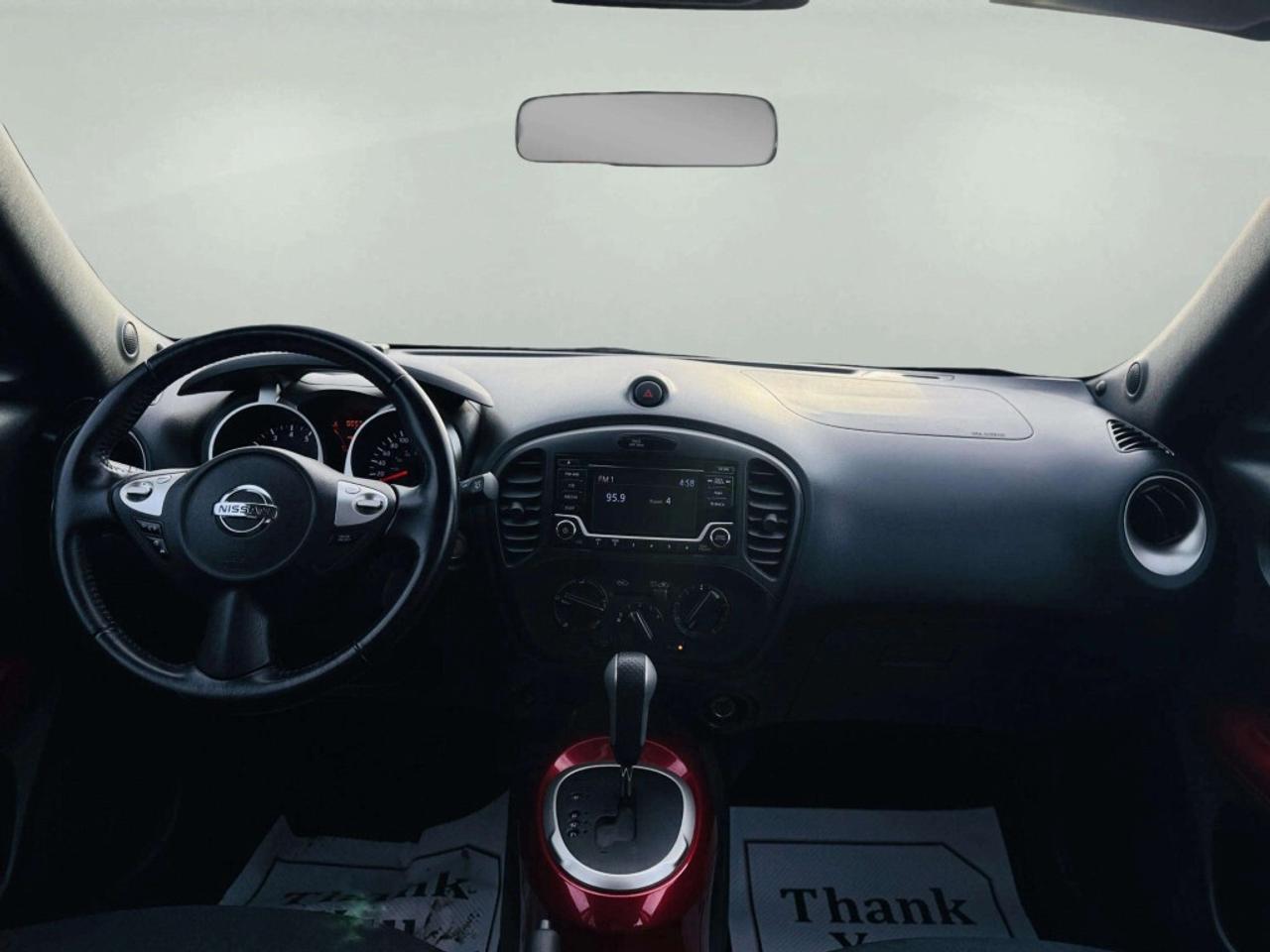 2016 Nissan Juke SV 4dr Front-wheel Drive CVT Photo