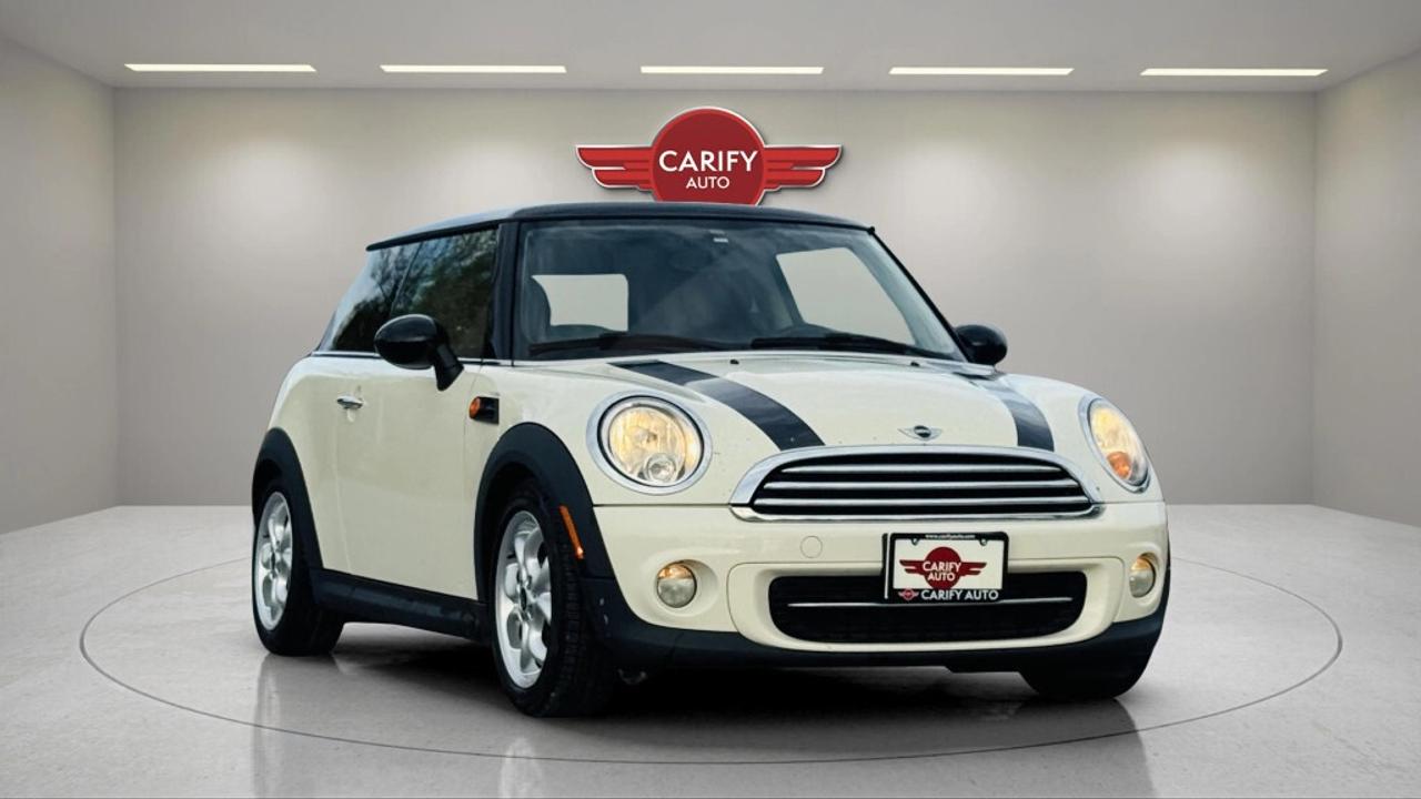2013 MINI Cooper Hardtop Cooper Hardtop 2dr Cpe Photo