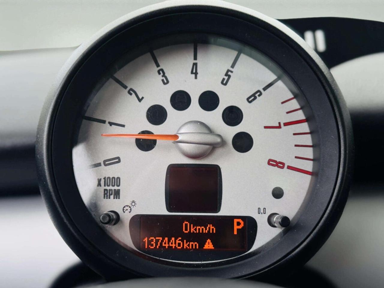 2013 MINI Cooper Hardtop Cooper Hardtop 2dr Cpe Photo