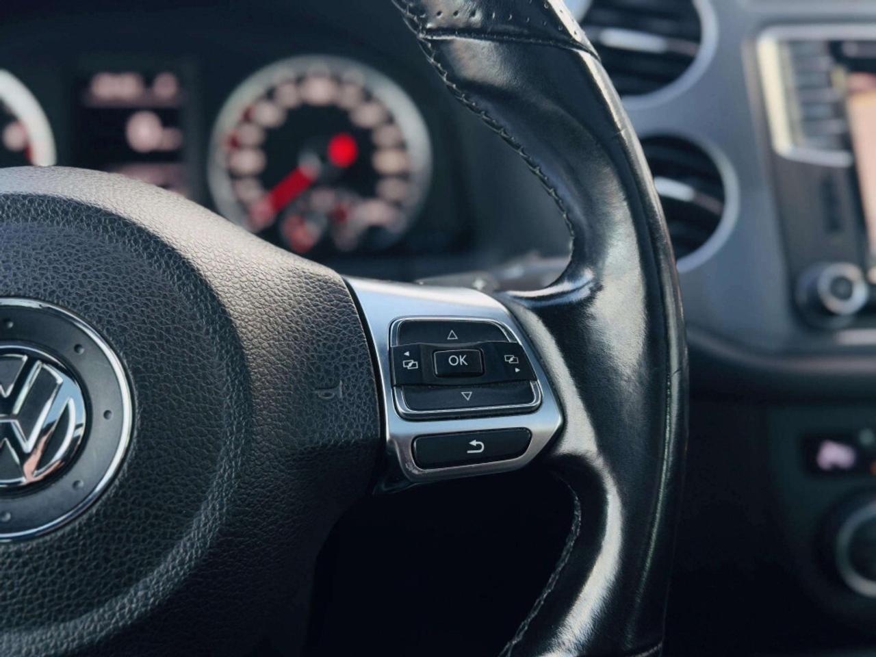 2017 Volkswagen Tiguan 4MOTION 4dr Highline Photo