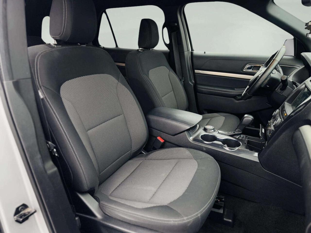 2018 Ford Explorer XLT 4dr 4x4 Automatic Photo