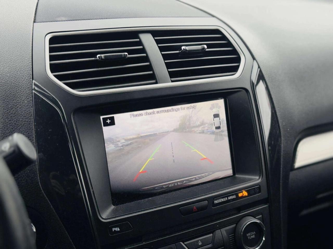 2018 Ford Explorer XLT 4dr 4x4 Automatic Photo