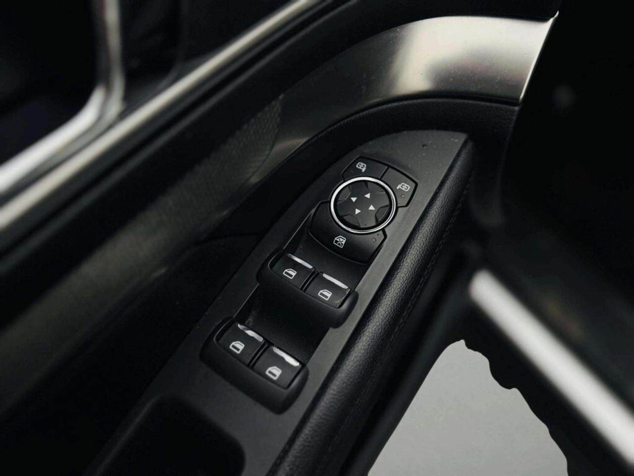 2018 Ford Explorer XLT 4dr 4x4 Automatic Photo