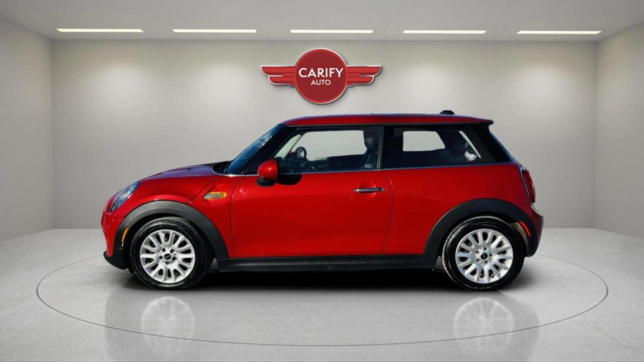 2016 MINI Cooper Hardtop 3dr Hatchback Photo