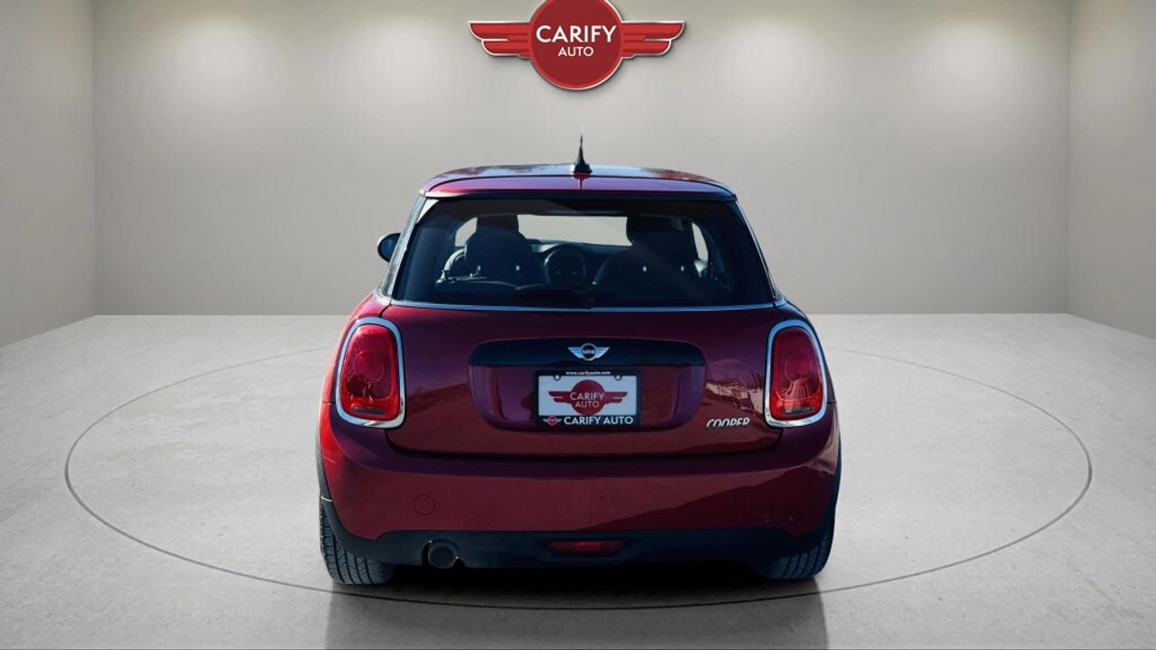 2016 MINI Cooper Hardtop 3dr Hatchback Photo