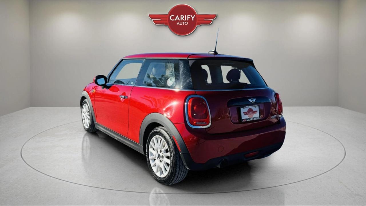 2016 MINI Cooper Hardtop 3dr Hatchback Photo
